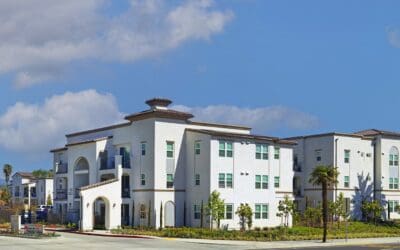 Vista de La Sierra Wins Quarterly Review Contest